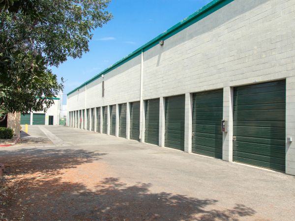 Townsend Self Storage - 308 North Townsend Street