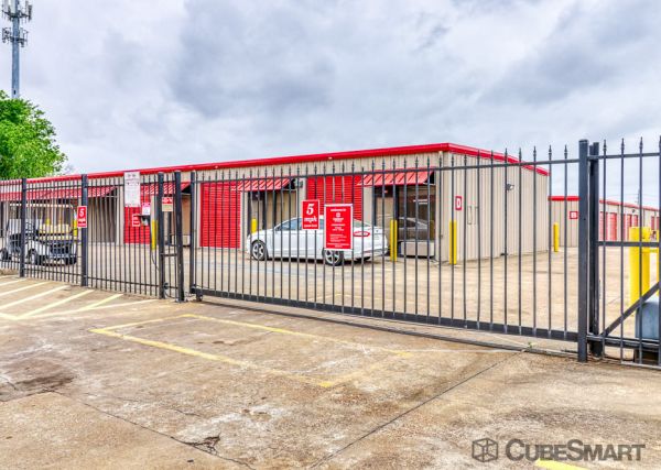 CubeSmart Self Storage - Katy - 1000 West Grand Parkway South - 1000 West Grand Parkway South