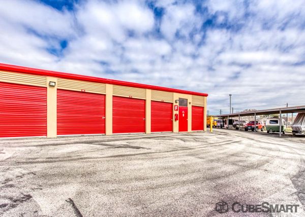 CubeSmart Self Storage - Houston - 11616 Beamer Road - 11616 Beamer Road
