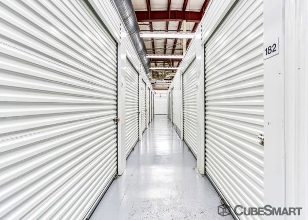 CubeSmart Self Storage - Houston - 11616 Beamer Road - 11616 Beamer Road