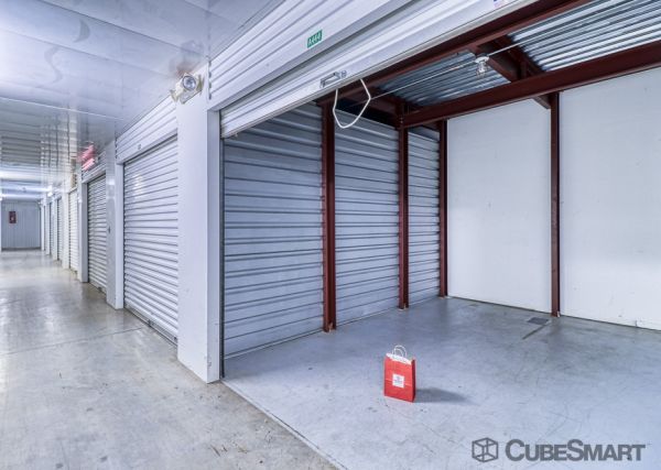 CubeSmart Self Storage - Houston - 6300 Washington Ave - 6300 Washington Ave