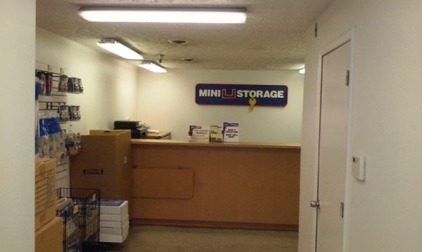 Mini U Storage - Landmark - 500 S Pickett St