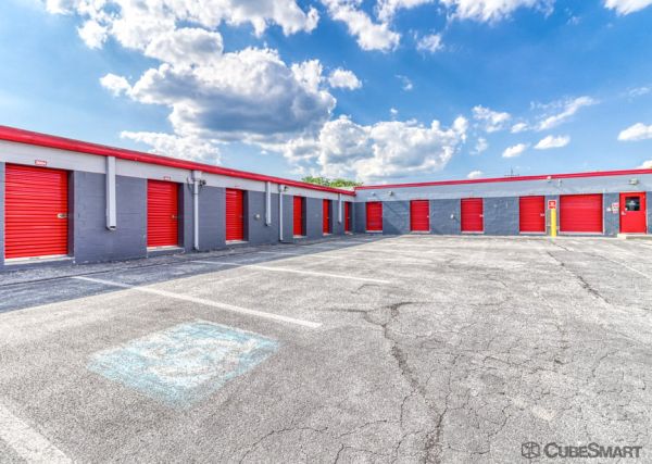 CubeSmart Self Storage - Timonium - 16 w Aylesbury Rd