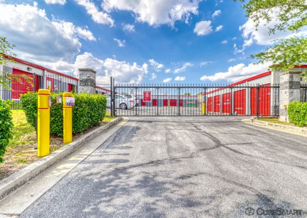 CubeSmart Self Storage - Timonium - 16 w Aylesbury Rd