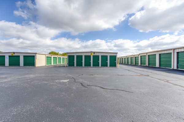 North Parkway Mini Storage - 10132 North Memorial Parkway