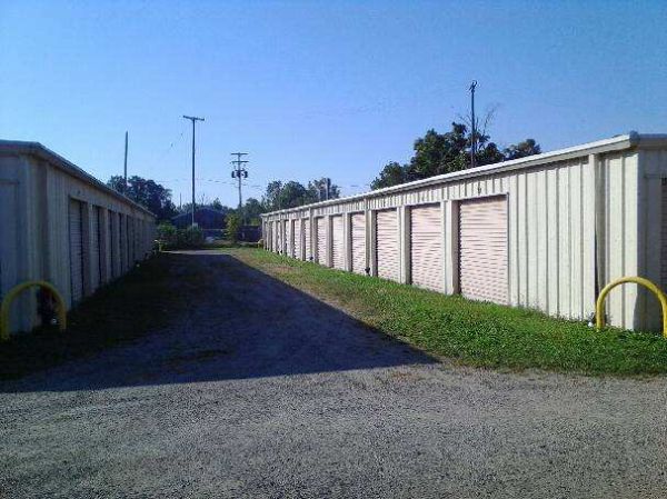 Owosso Mini Storage- Owosso - 1005 West Main Street - 1005 West Main Street