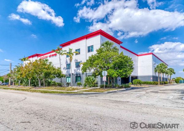 CubeSmart Self Storage - Boynton Beach - 3010 S Congress Ave - 3010 S Congress Ave