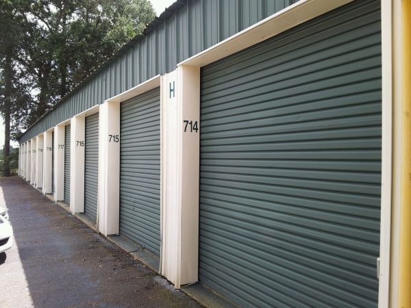 Mr. P's Storage Facility- Theodore- 5809 Larue Steiner Road - 5809 Larue Steiner Road