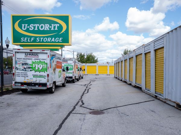 U-STOR-IT 88th & Ashland - 8737 South Ashland Avenue