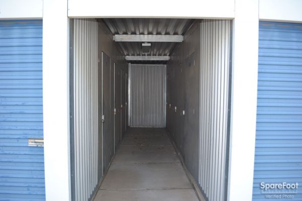Glendale Storage Company - 13982 North 67th Avenue