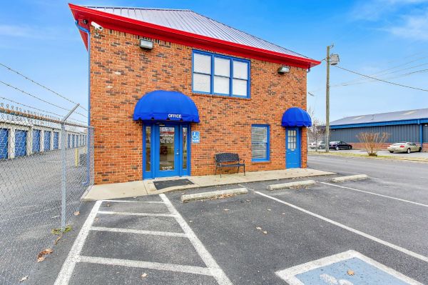 US Storage Centers - Murfreesboro - 136 River Rock Boulevard - 136 River Rock Boulevard