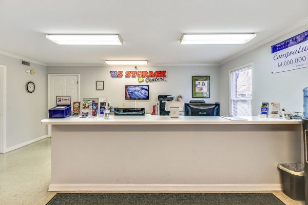 US Storage Centers - Murfreesboro - 136 River Rock Boulevard - 136 River Rock Boulevard