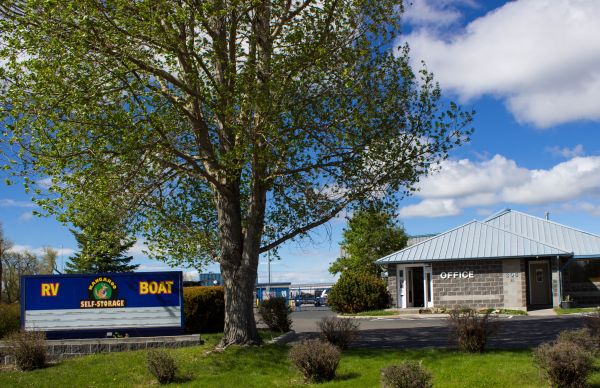 Cheyenne West 308 Southwest Drive Sparefoot