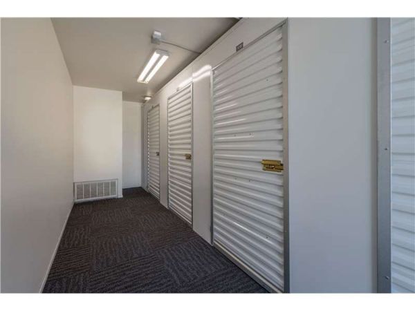 Extra Space Storage - 1007 - San Bernardino - W Club Center Dr - 155 West Club Center Drive
