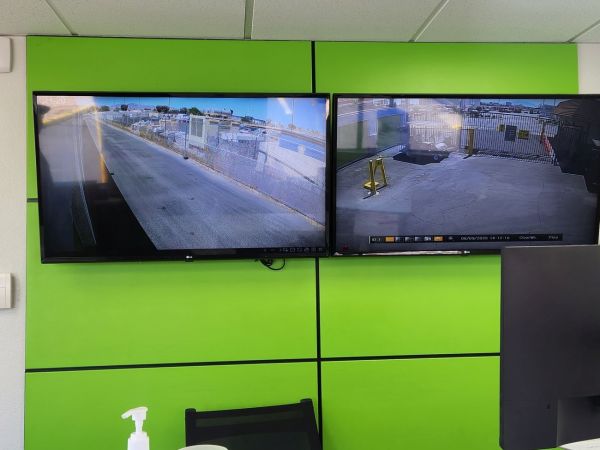 Extra Space Storage - 8005 - N Las Vegas - E Evans Av - 2824 East Evans Avenue