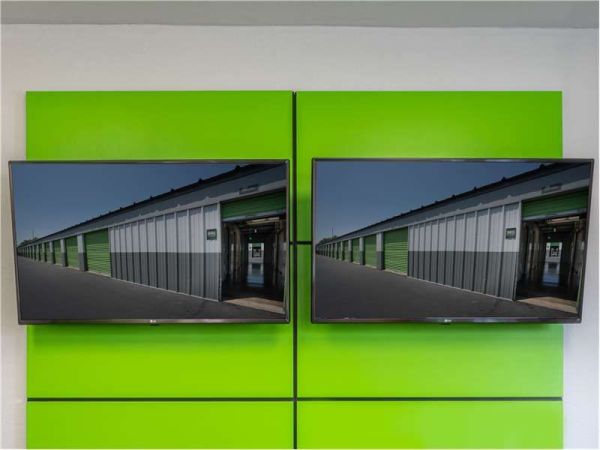 Extra Space Storage - 1095 - Stockton - Jamestown - 55 East Jamestown Street
