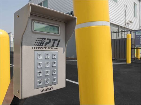 Extra Space Storage - 1076 - Westminster - Irving St - 7140 Irving Street