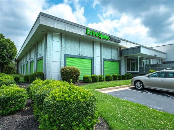Extra Space Storage - 1304 - Atlanta - Cheshire Bridge Rd NE - 2489 Cheshire Bridge Road