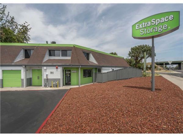 Extra Space Storage - 0135 - Campbell - West Sunnyoaks Ave - 241 West Sunnyoaks Avenue