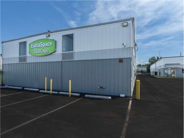 Extra Space Storage - 0195 - King of Prussia - S Gulph Rd - 282 South Gulph Road