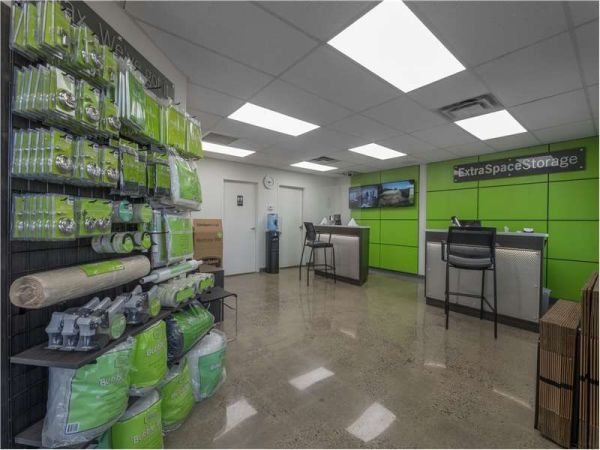 Extra Space Storage - 0290 - Nashville - Murfreesboro Rd - 900 Murfreesboro Pike