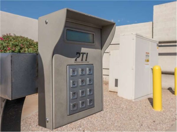 Extra Space Storage - 0316 - Mesa - East Main St - 5253 East Main Street