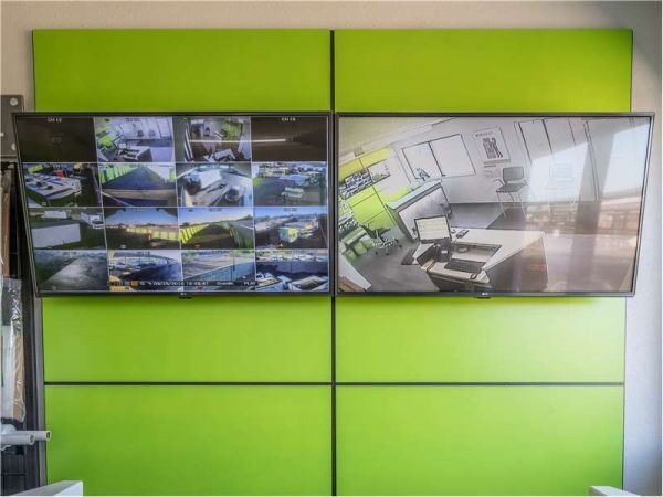 Extra Space Storage - 0338 - Phoenix - East Bell Rd - 3770 East Bell Road