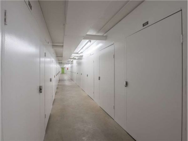 Extra Space Storage - 0415 - Lakewood - W Mississippi Ave - 6301 West Mississippi Avenue