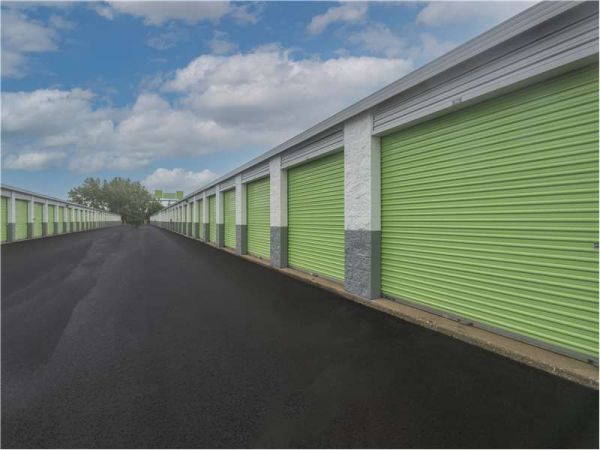 Extra Space Storage - 0719 - Joliet - Mall Loop Dr - 3481 Mall Loop Drive