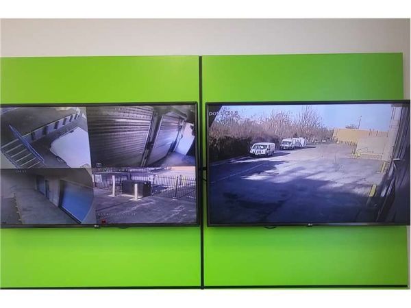 Extra Space Storage - 0758 - Brentwood - Bladensburg Rd - 3320 Bladensburg Road