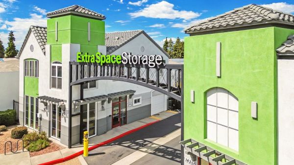 Extra Space Storage - 1257 - San Leandro - Washington Ave - 14340 Washington Avenue