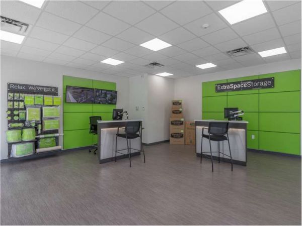 Extra Space Storage - 8187 - Seminole - Seminole Blvd - 6780 Seminole Boulevard