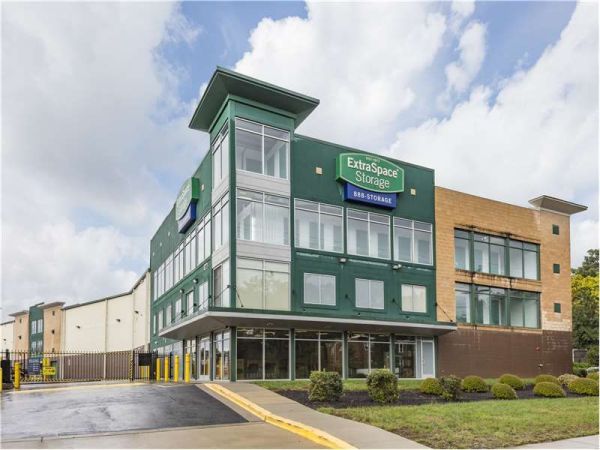 Extra Space Storage - 8290 - Capitol Heights - Eastern Ave - 1423 Eastern Avenue Northeast
