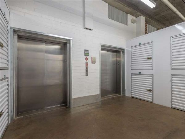 Extra Space Storage - 8396 - Atlanta - Edgewood Ave SE - 660 Edgewood Avenue Southeast