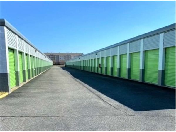 Extra Space Storage - 1583 - Chesapeake - Woodlake Dr - 659 Woodlake Drive