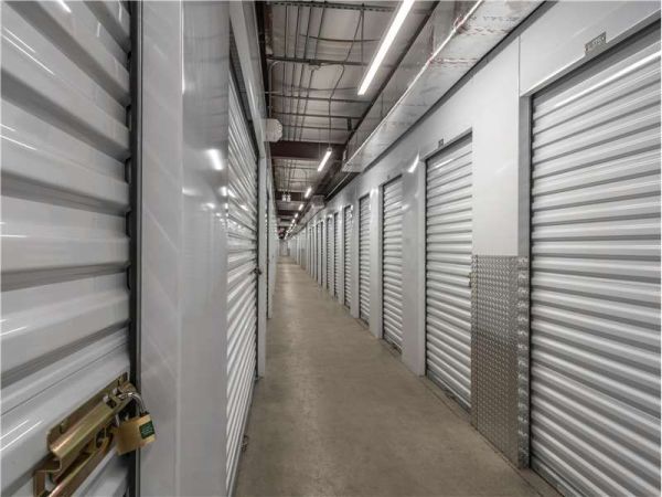 Extra Space Storage - 8463 - Sarasota - Washington Blvd - 2251 North Washington Boulevard
