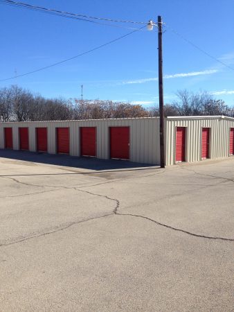 254-Storage 107 - 505 E Highway 84