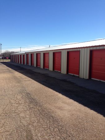 254-Storage 113/114 - 101 Deanna St