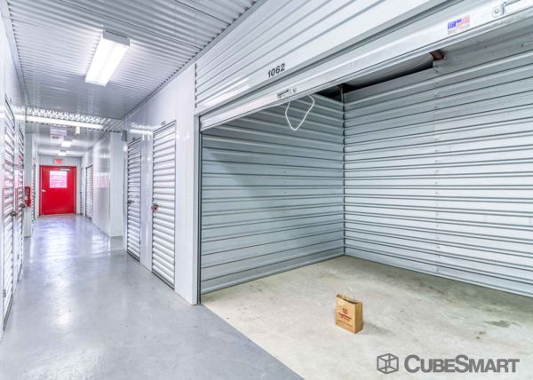 CubeSmart Self Storage - Fort Worth - 3969 Boat Club Rd - 3969 Boat Club Rd