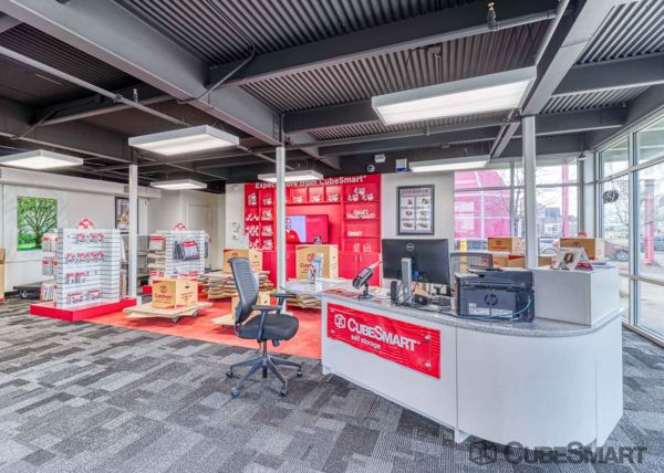 CubeSmart Self Storage - Dallas - 5818 Lyndon B Johnson Fwy - 5818 Lyndon B Johnson Fwy