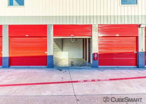 CubeSmart Self Storage - Fort Worth - 7201 North Fwy - 7201 North Fwy