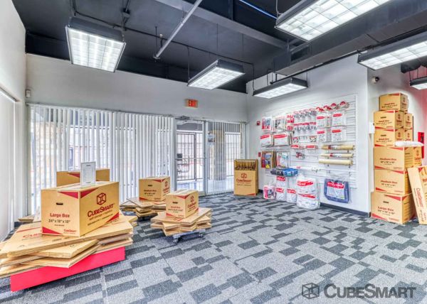 CubeSmart Self Storage - Fort Worth - 7201 North Fwy - 7201 North Fwy