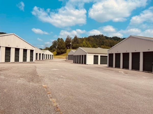Storage Rentals of America - Paintsville - 163 Brooks Conley Road