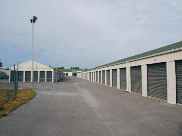 Storage Rentals of America - Danville - 185 Westridge Dr