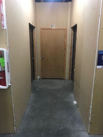 Salisbury Storage Warehouse - 814 Snow Hill Road