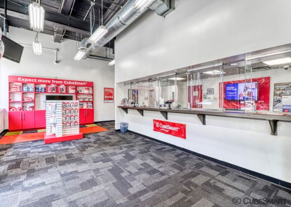 CubeSmart Self Storage - Bronx - 395 Brook Ave - 395 Brook Ave