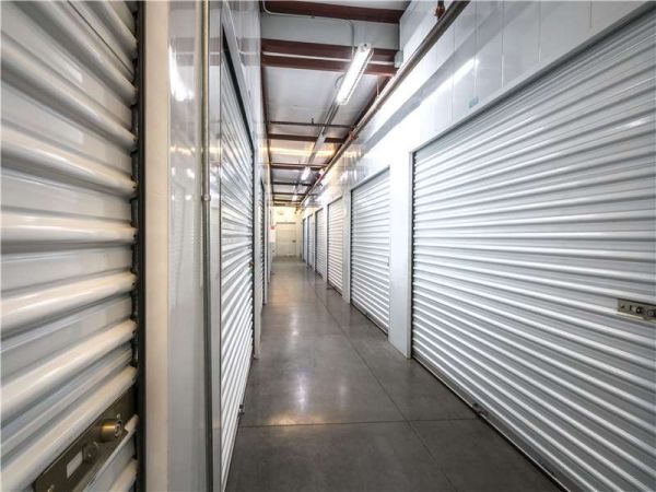 Extra Space Storage - 1669 - Lake Forest - Baffin Bay Dr - 25650 Baffin Bay Drive