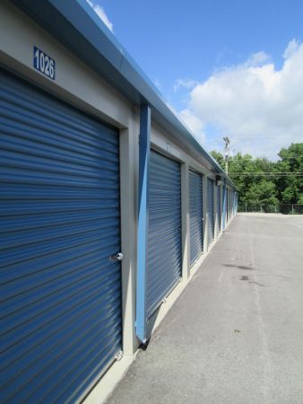 Storage Rentals of America - Nicholasville - 137 Imperial Way