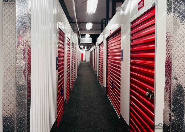 CubeSmart Self Storage - Brooklyn - 1151 E New York Ave - 1151 E New York Ave