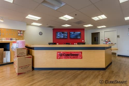 CubeSmart Self Storage - Washington - 645 Taylor Street Northeast - 645 Taylor Street Northeast